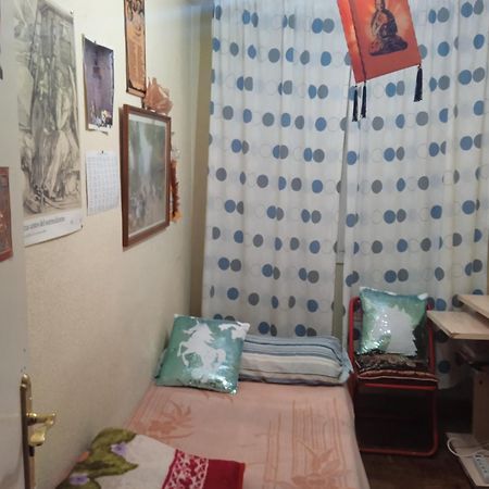 Habitacion Acogedora Por Dias Madrid Buitenkant foto