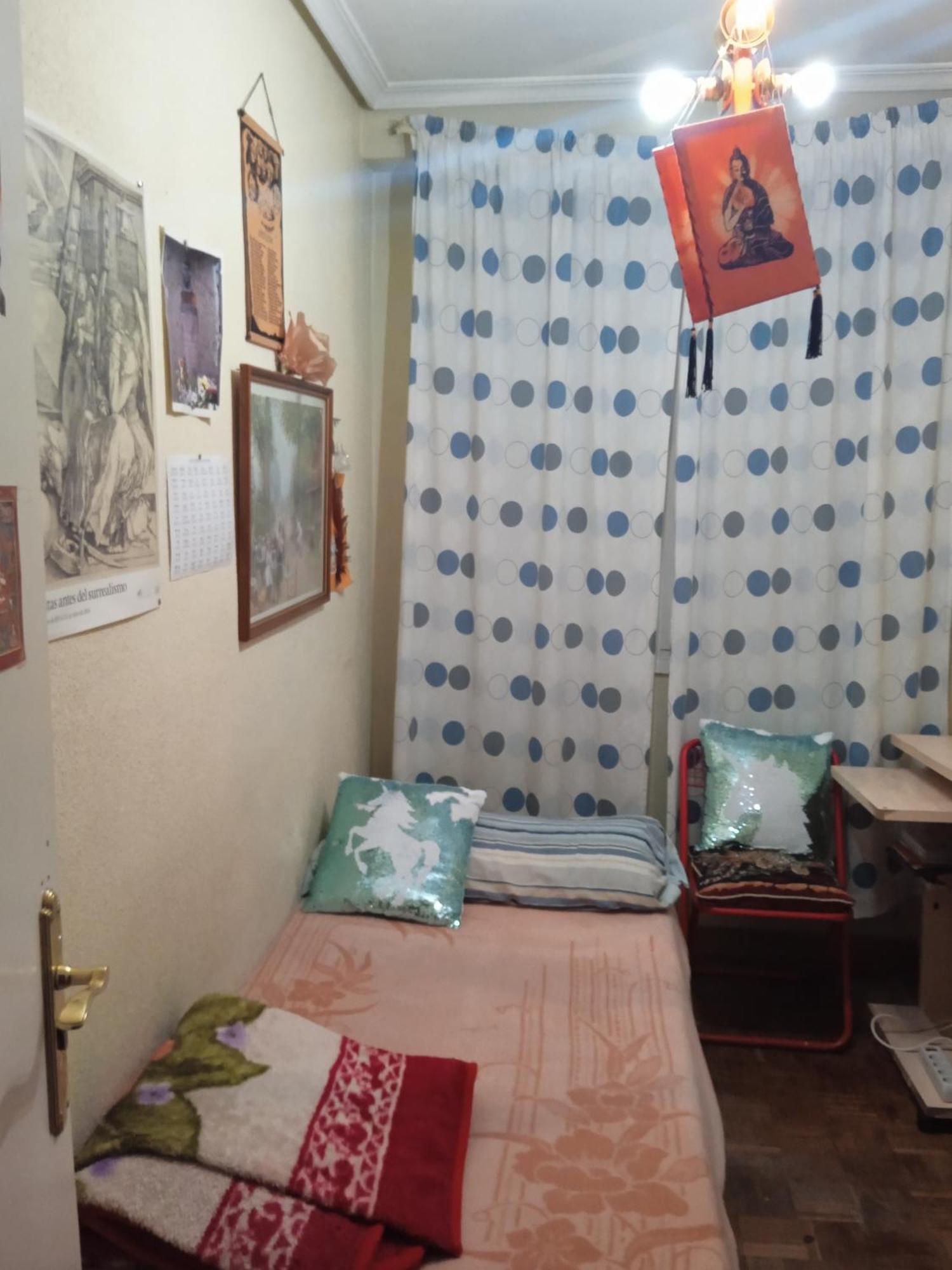 Habitacion Acogedora Por Dias Madrid Buitenkant foto